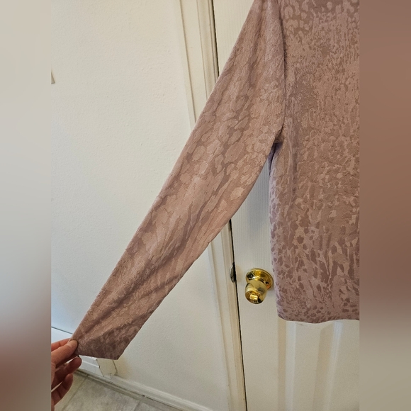 Simply Vera Wang pink long sleeve top size S - Picture 4 of 6